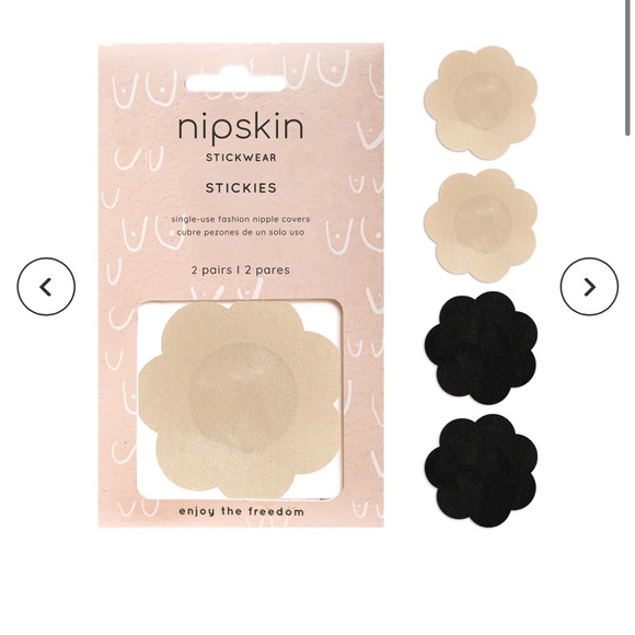 NWT NIPSKIN Flower-Shaped Satin Stickies- X2 Pairs - Picture 1 of 2